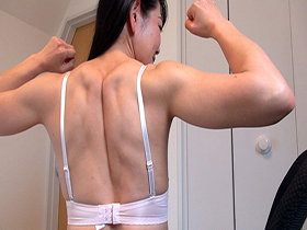 筋トレ熟女 vol200 サンプル動画サムネイル